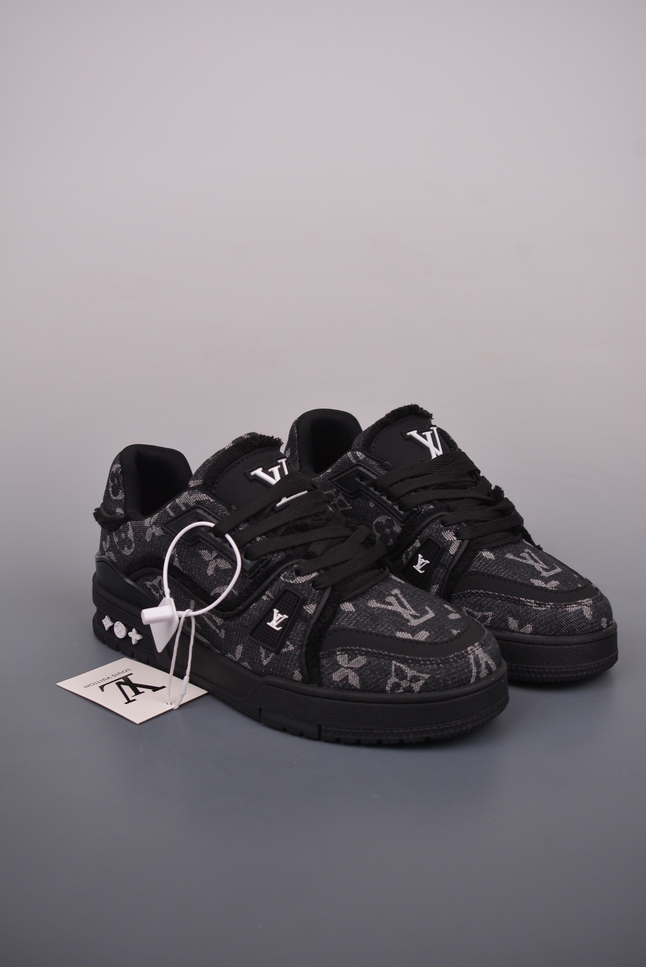 LV Trainer Limited Edition Collaboration [Best Value Version with Perfect Cleanliness]