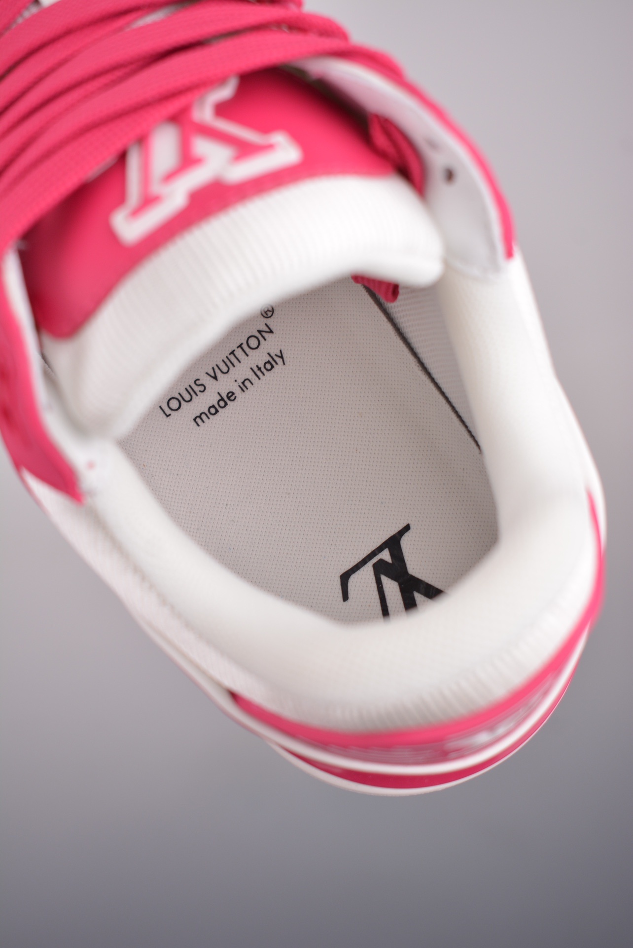 LV Trainer  Exclusive Newly