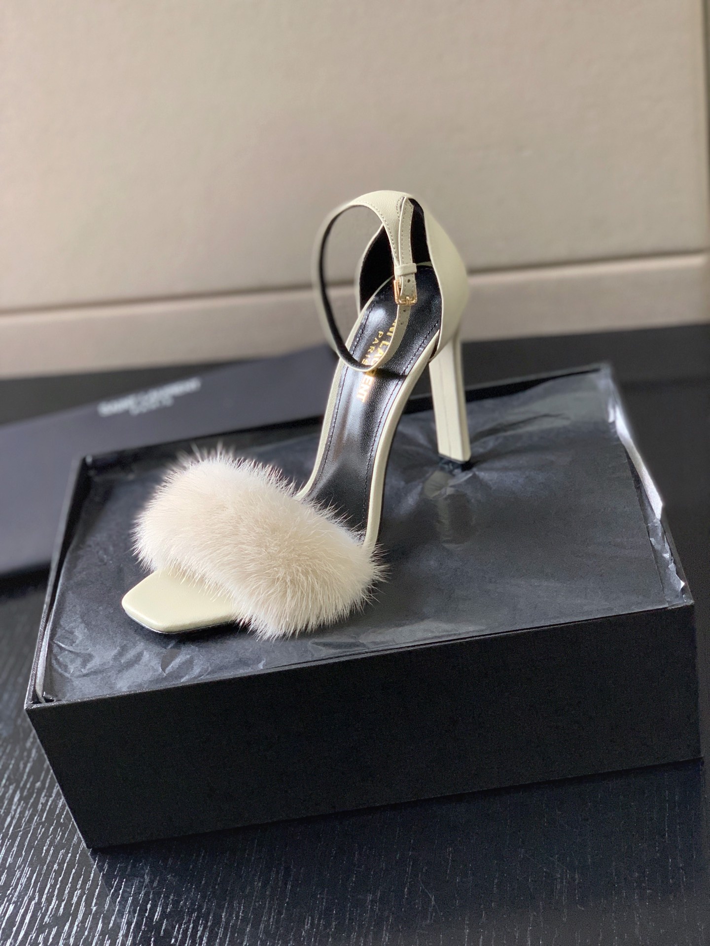 YSL PLUMMIU 3