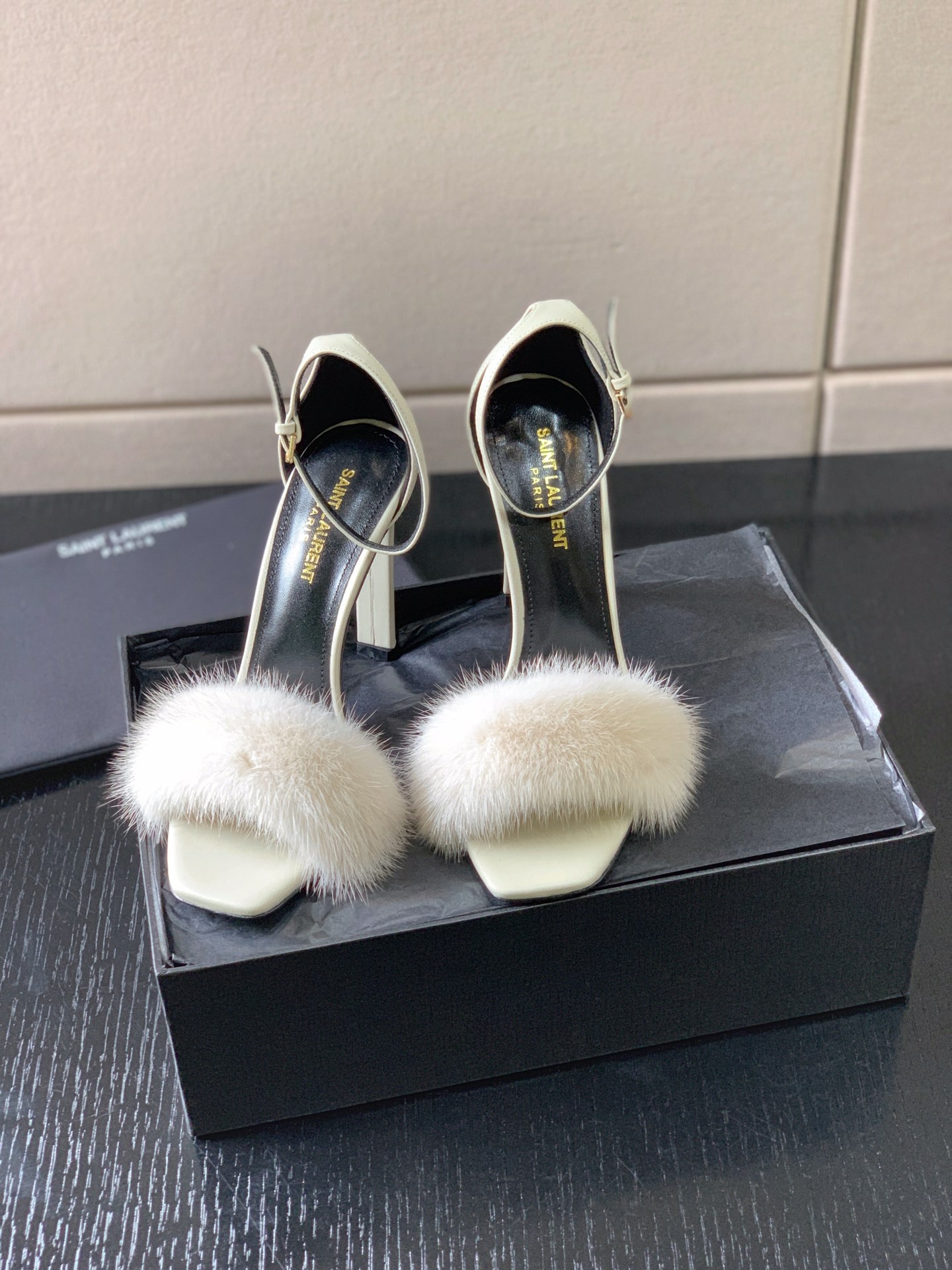 YSL PLUMMIU 3