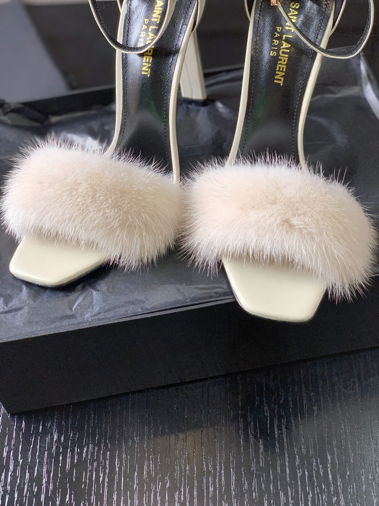 YSL PLUMMIU 3