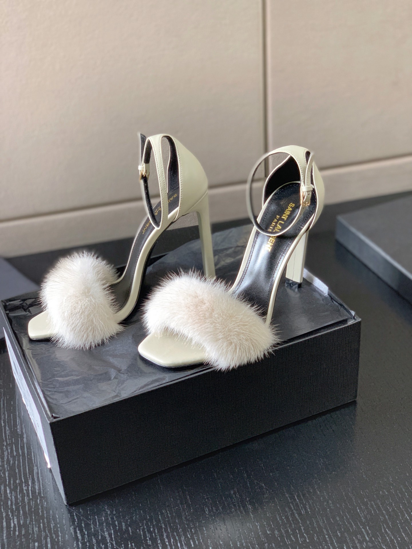 YSL PLUMMIU 3