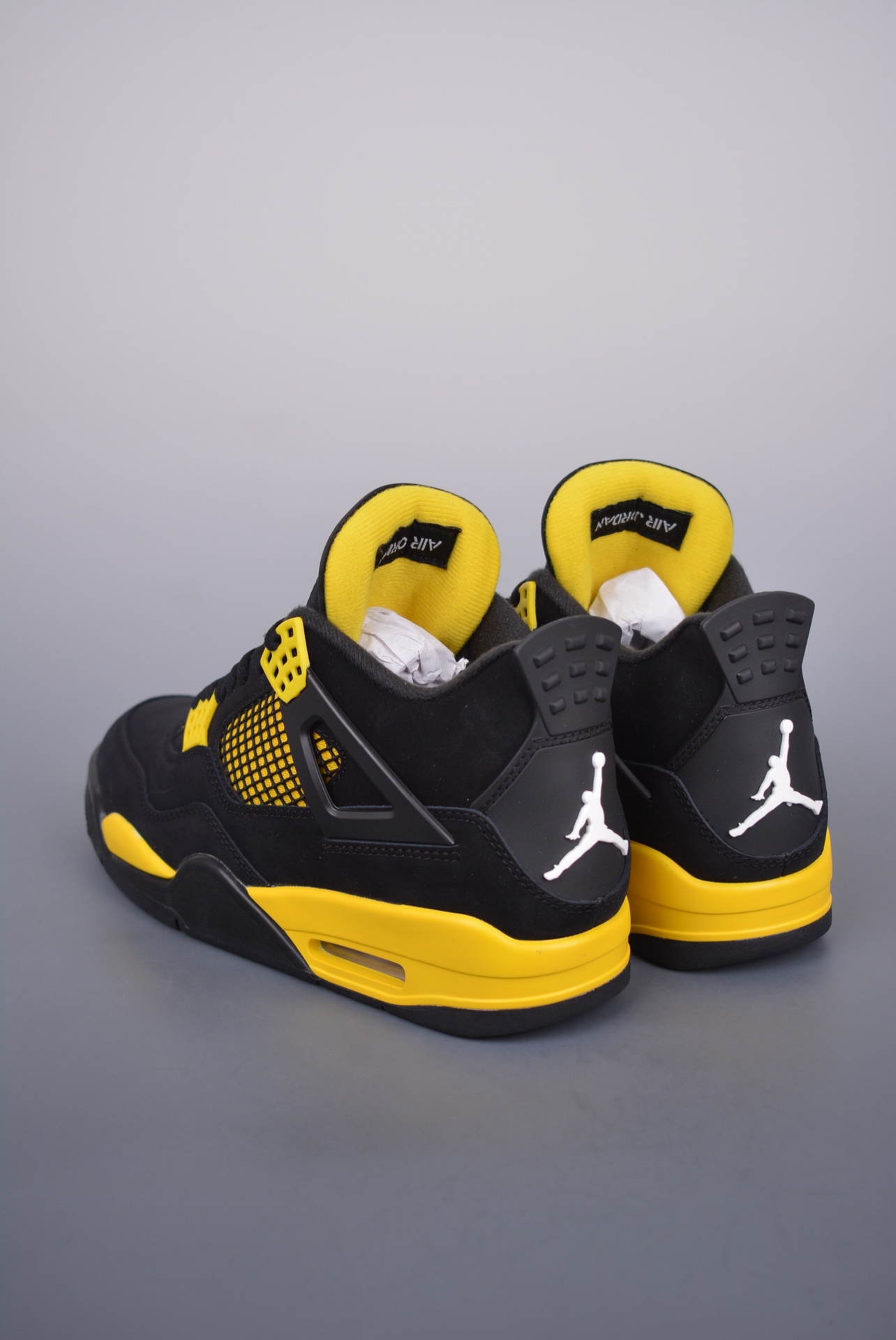 Nike AJ4